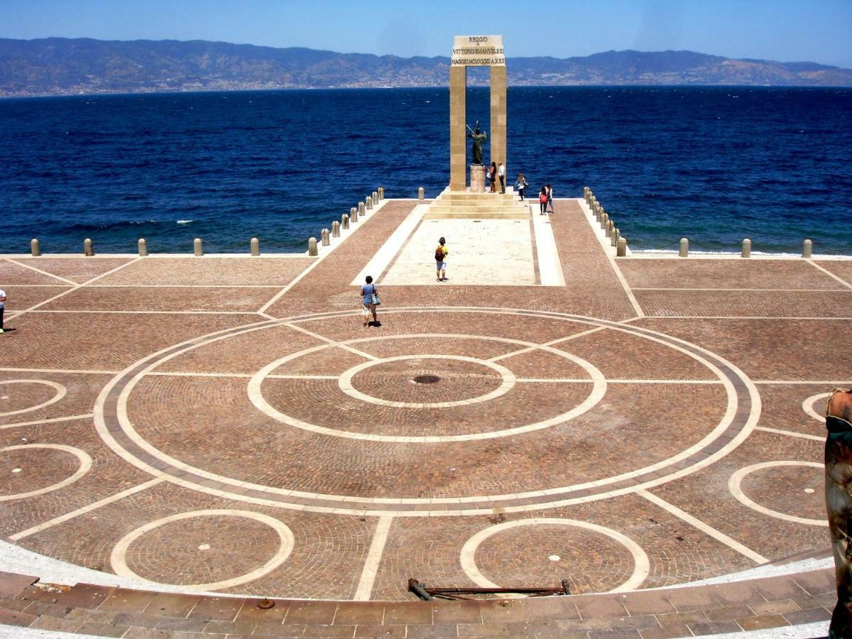 Apartamento Casa Zerbi Reggio Calabria Exterior foto